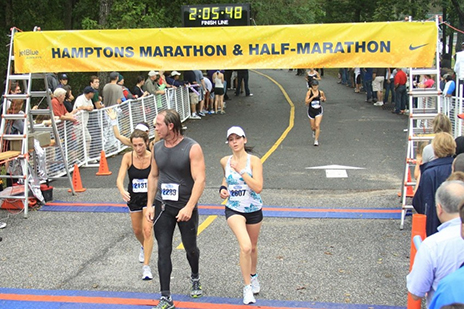 Hamptons Half Marathon 9/24/11
Sarina Tomel #2607 (right side in blue/white flower tank)
Official finish time at 2:04.34
Race Photo taken by brightroom, Inc.